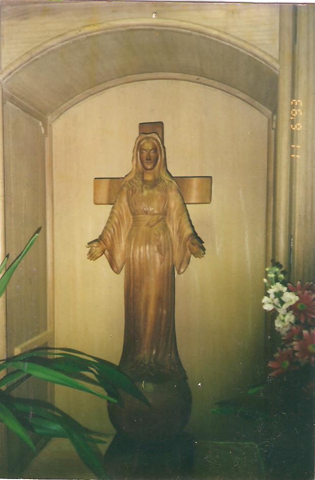 Az akitai egykor könnyező Mária szobor